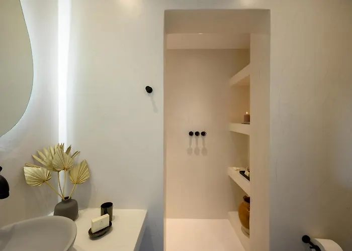 Cape * Oia (Santorini)