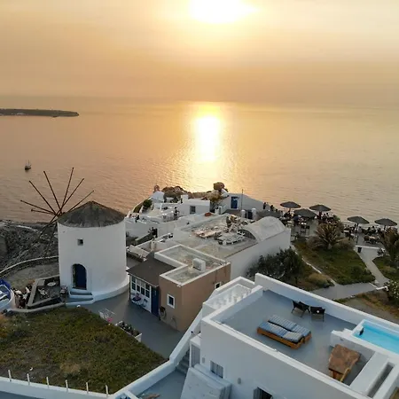 Villa Cape Oia (Santorini)
